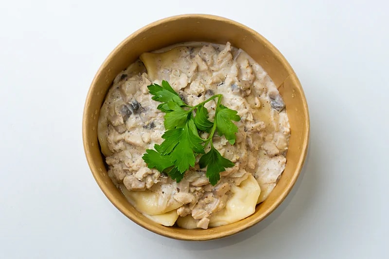 Ньокки с курицей и грибами